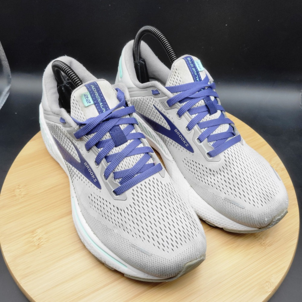 Brooks Adrenaline GTS 22 Womens Running Shoes Grey Mint Purple  Size 9.5